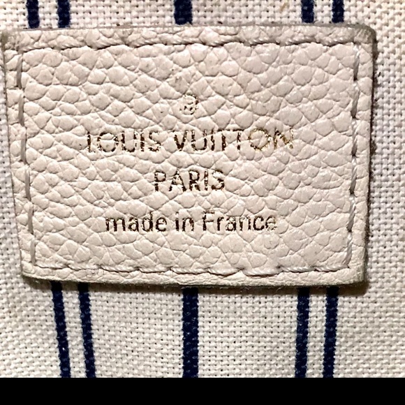 Auth Louis Vuitton Lumineuse Empriente Custom Ombre Braided Fringe Tote - Picture 12 of 13